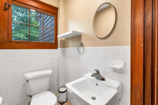 $3,200 | 44 Neighbors Row, Conway, NH 03860