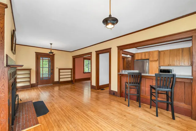 $3,200 | 44 Neighbors Row, Conway, NH 03860