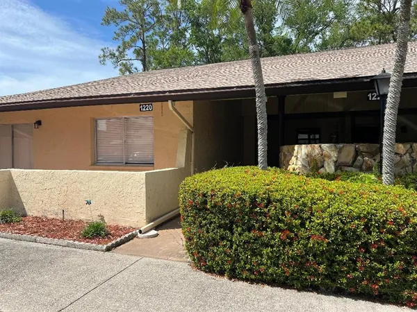 $2,000 | 1220 13th Circle Southeast, Largo, FL 33771