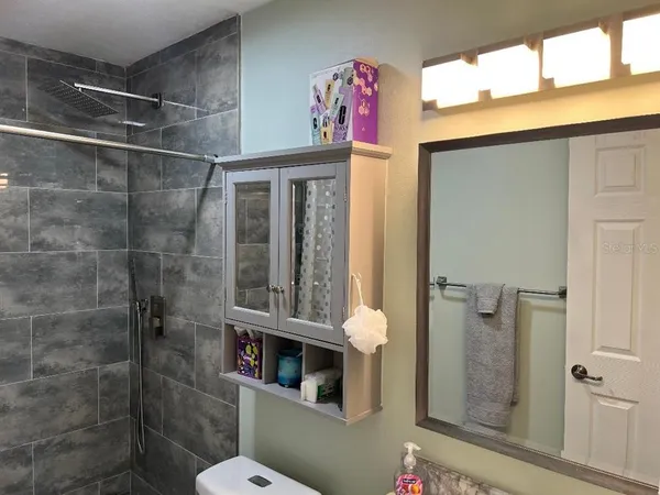 $2,000 | 1220 13th Circle Southeast, Largo, FL 33771