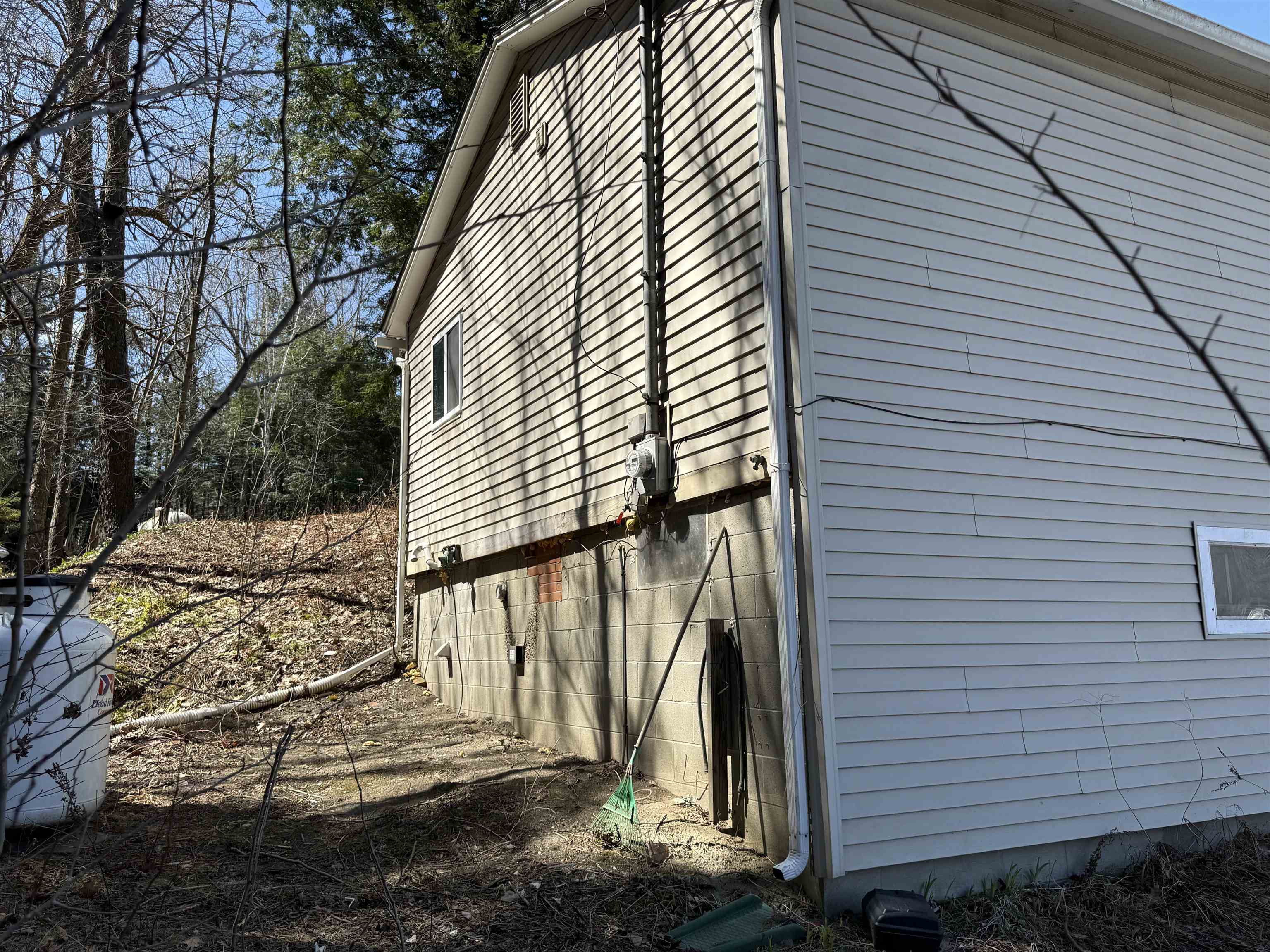 688 North Main Street Hartford, VT 05001 - Photo 3 of 15