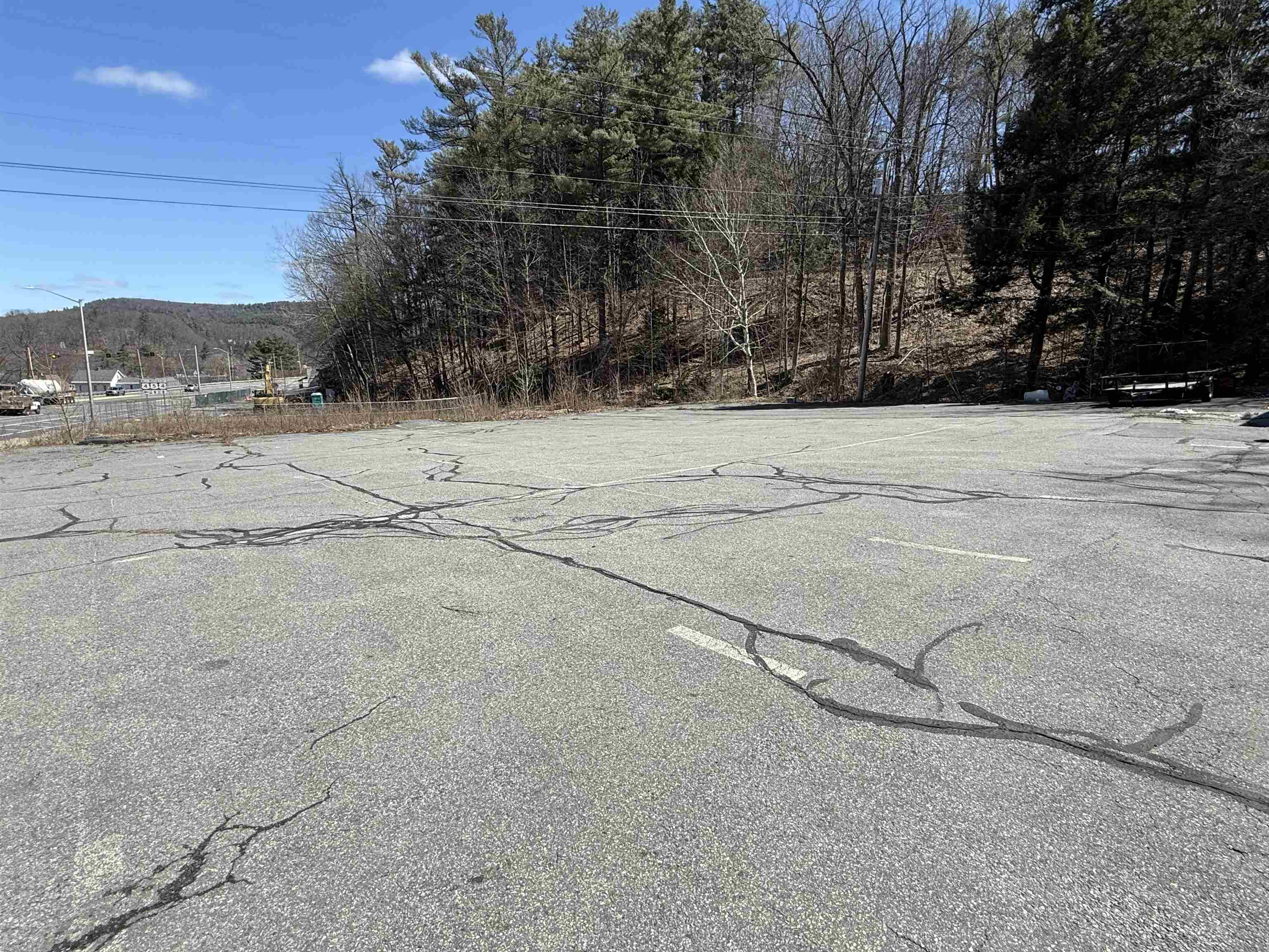 688 North Main Street Hartford, VT 05001 - Photo 4 of 15