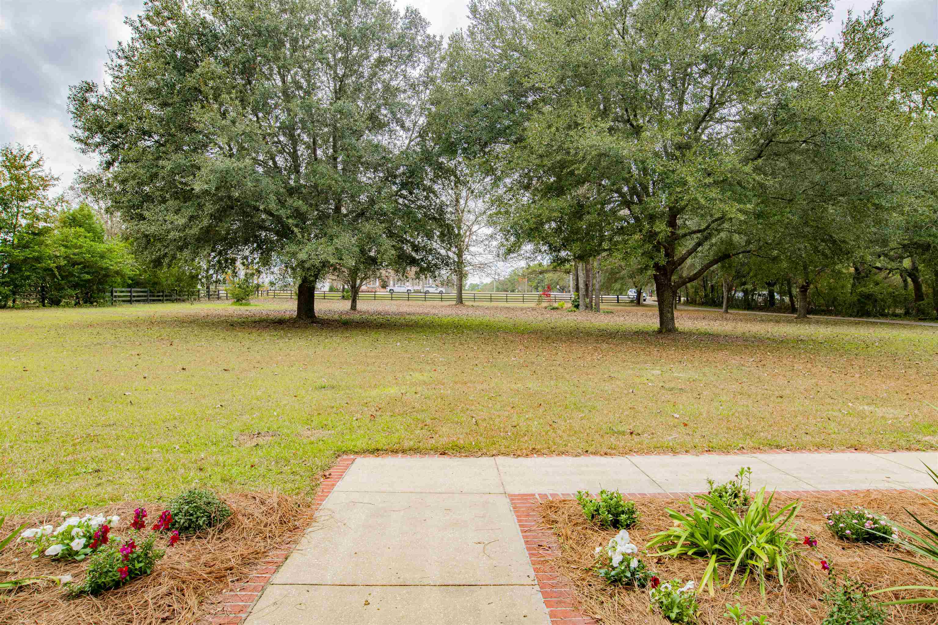 27968 Rigsby Road Daphne, AL 36526 - Photo 8 of 46