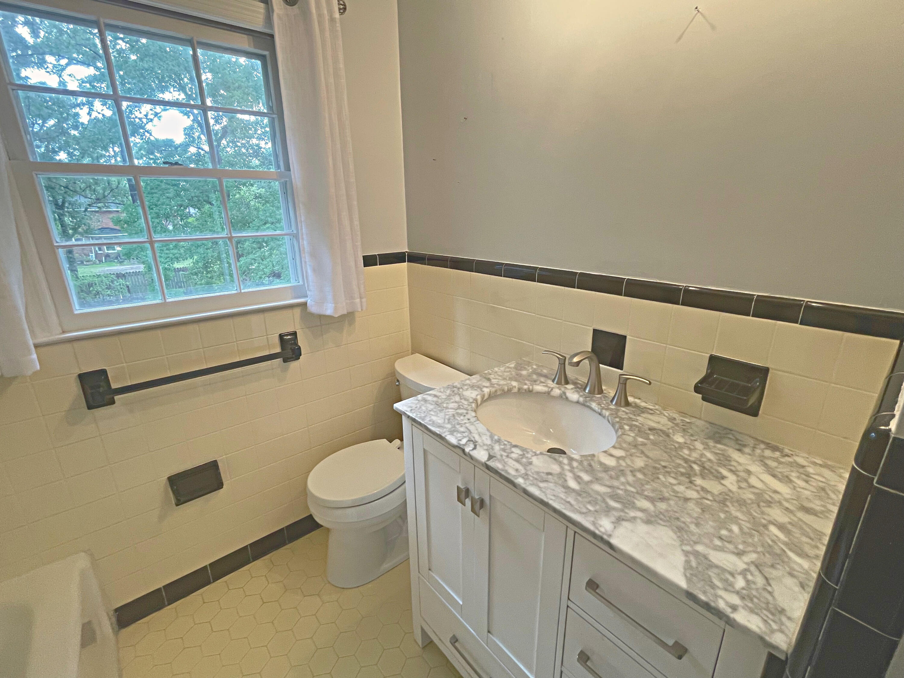 932 Tall Pine Road Mount Pleasant, SC 29464 - Photo 20 of 32