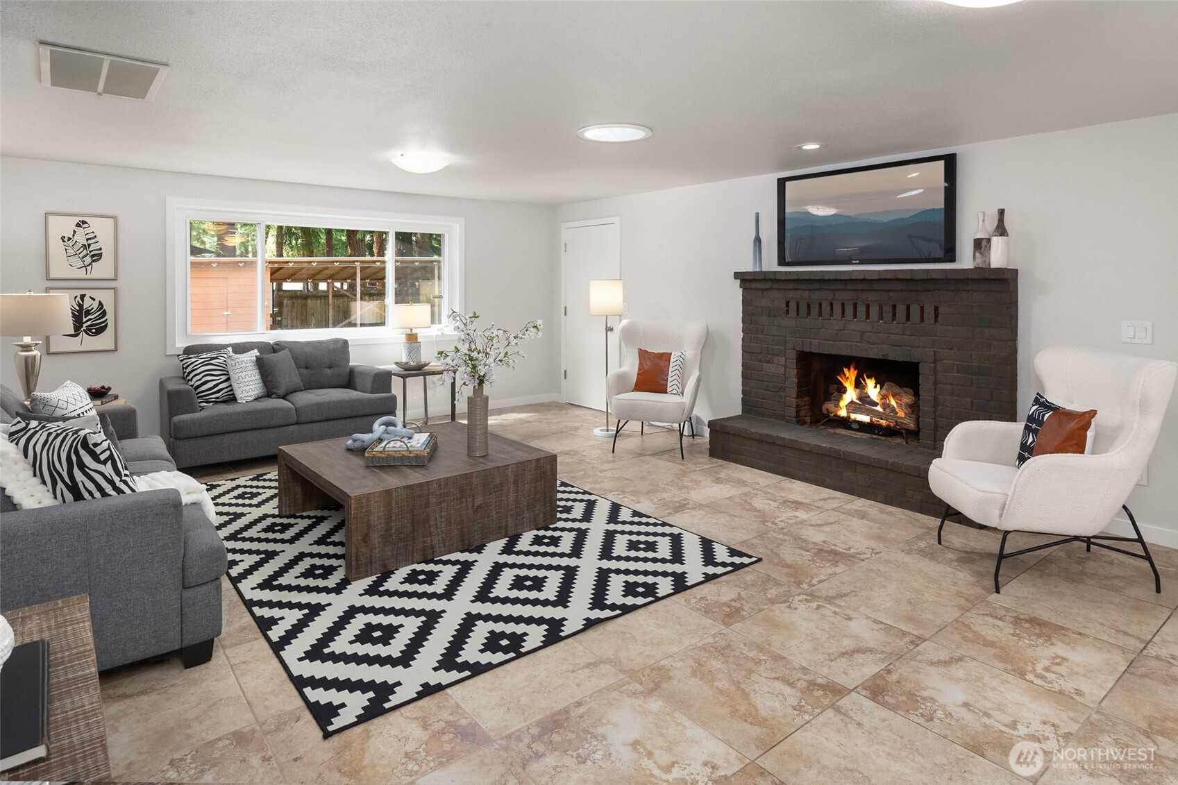 14043 177th Avenue Southeast Renton, WA 98059 - Photo 15 of 39