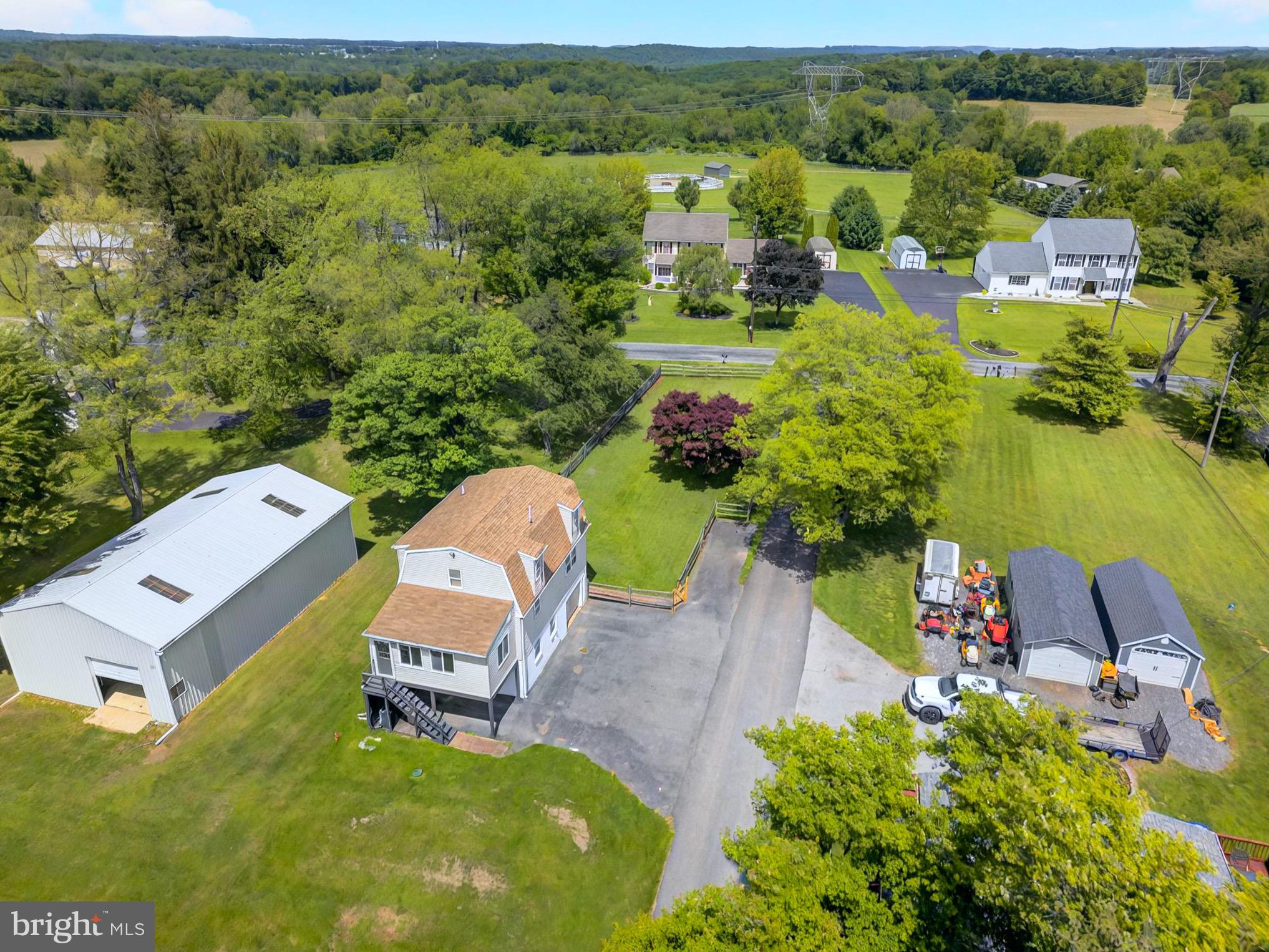 222 Old Racetrack Road Parkesburg, PA 19365 - Photo 6 of 37