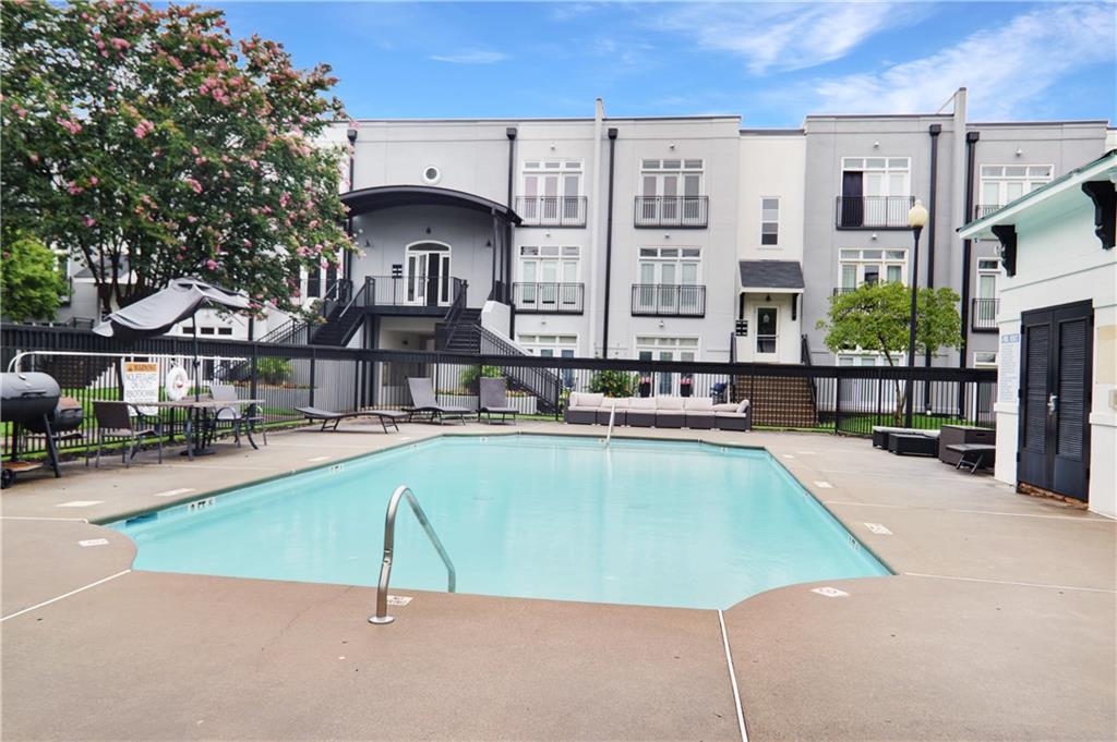 502 Pryor Street Southwest, Unit 113 Atlanta, GA 30312 - Photo 16 of 21 a house view with outdoor seating space