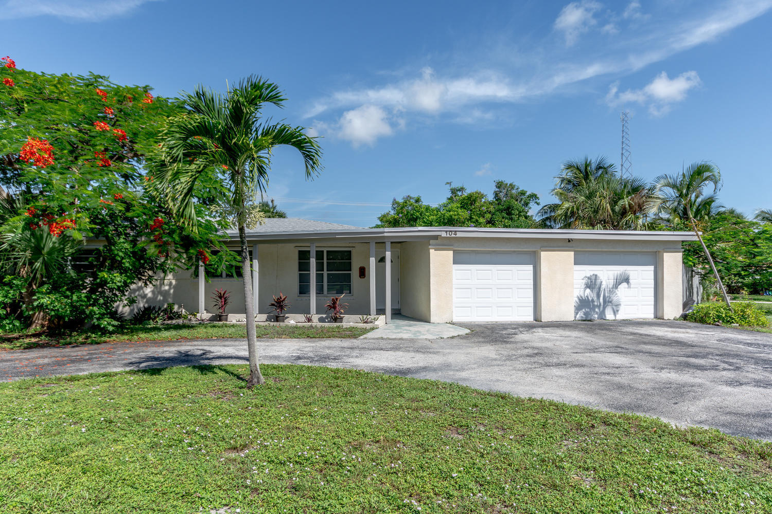 104 Northeast 2nd Circle Boca Raton, FL 33431 - Photo 1 of 18 Front Exterior