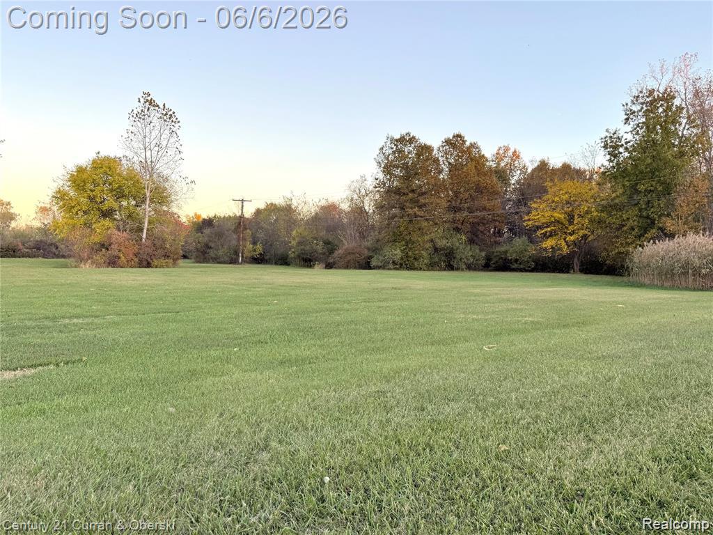 4444 Eureka Road Romulus, MI 48174 - Photo 2 of 5