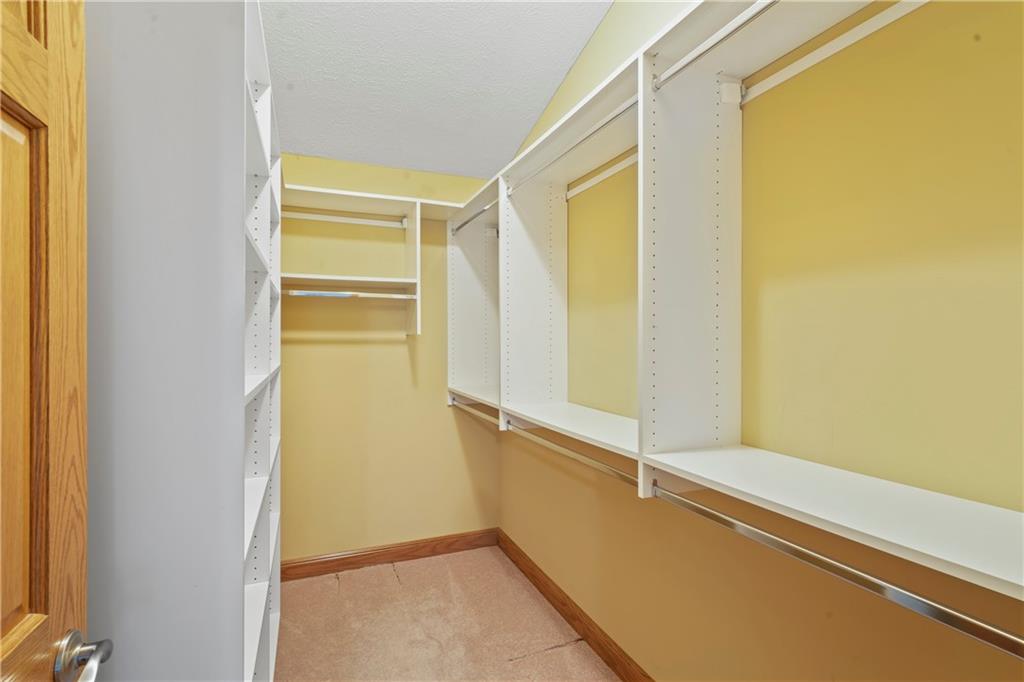1581 Arndt Road Pittsburgh, PA 15237 - Photo 12 of 25 Gallery Image 12