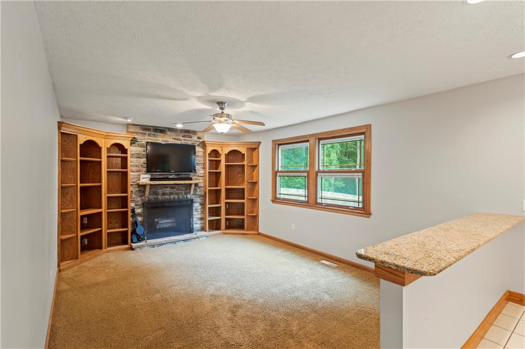 1581 Arndt Road Pittsburgh, PA 15237 - Photo 8 of 25 Gallery Image 8