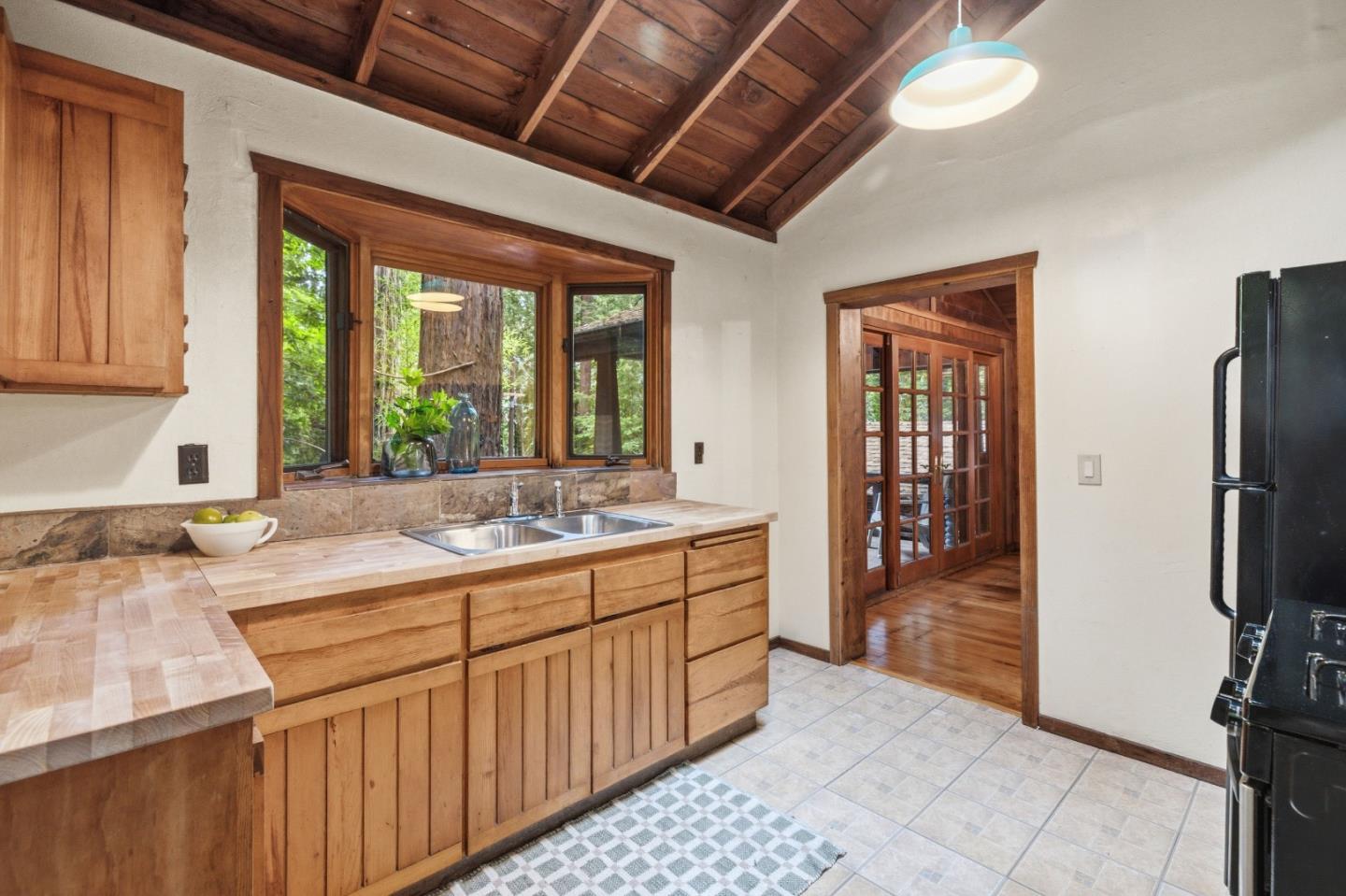 209 East Creek Road Felton, CA 95018 - Photo 9 of 33
