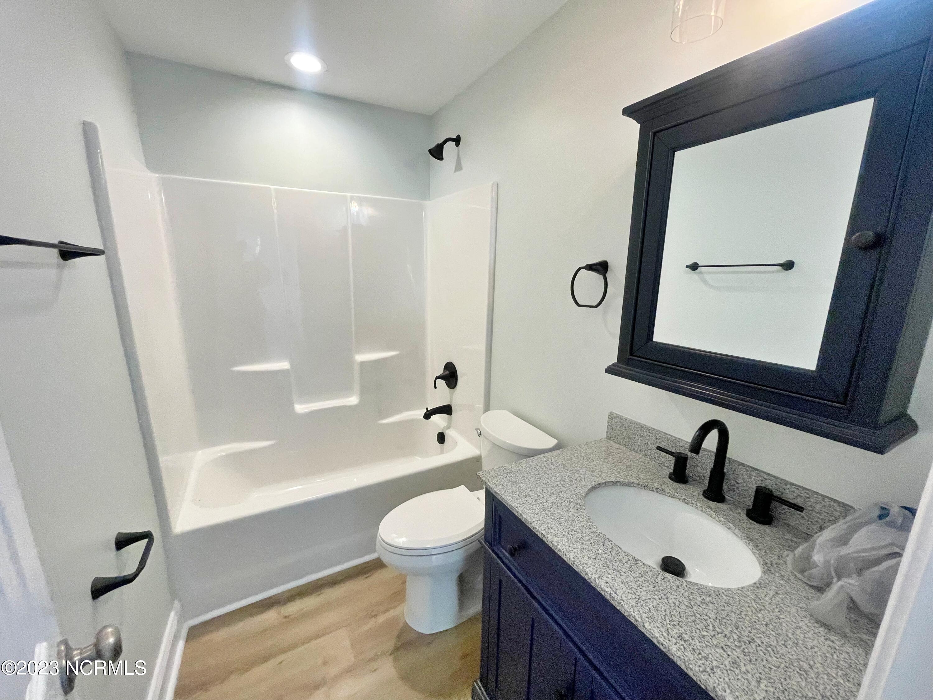 210 Poplar Street New Bern, NC 28560 - Photo 17 of 36 BRAND NEW BATH