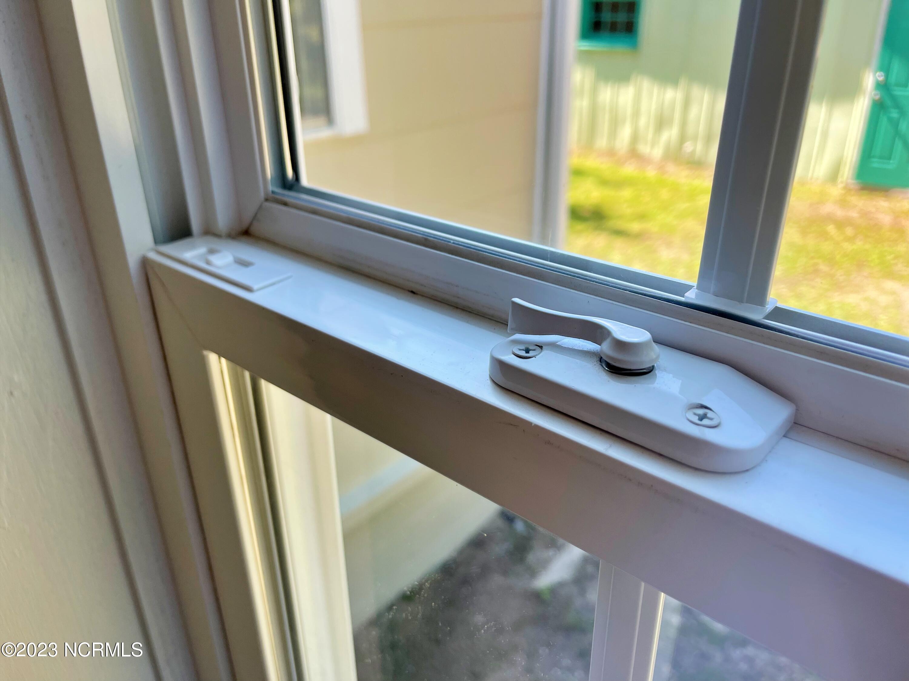 210 Poplar Street New Bern, NC 28560 - Photo 20 of 36 NEW WINDOWS