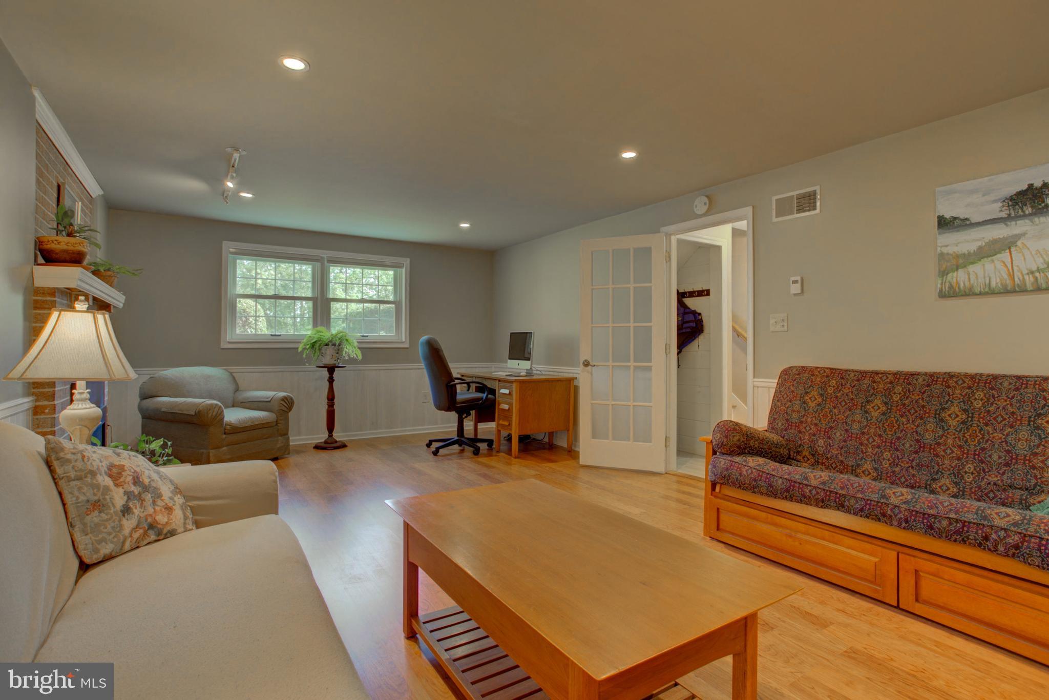 1591 Loop Road Manheim, PA 17545 - Photo 22 of 31