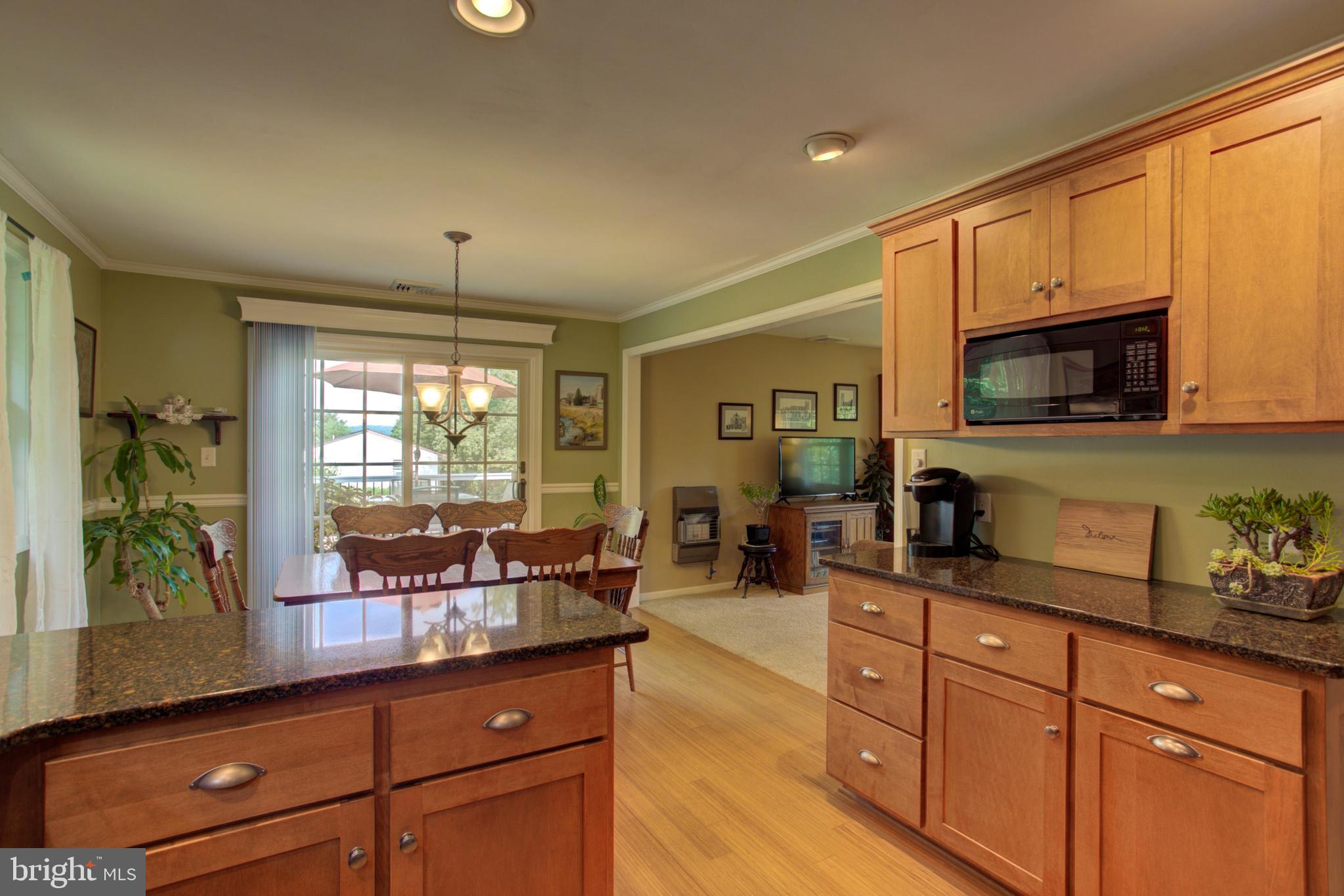 1591 Loop Road Manheim, PA 17545 - Photo 8 of 31