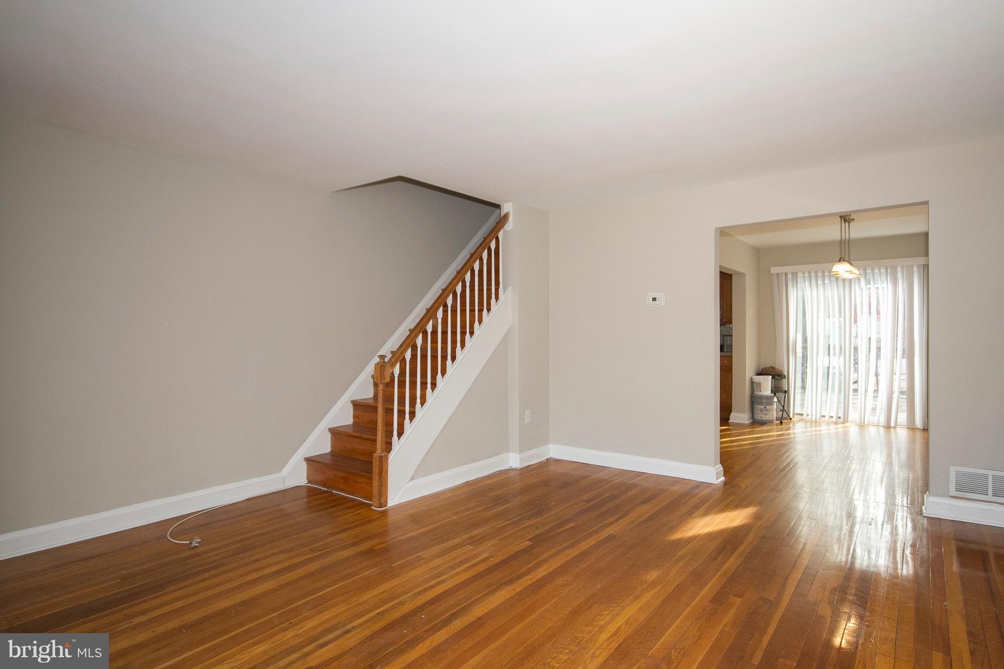 1949 Haselmere Road Baltimore, MD 21222 - Photo 2 of 19 Living Room