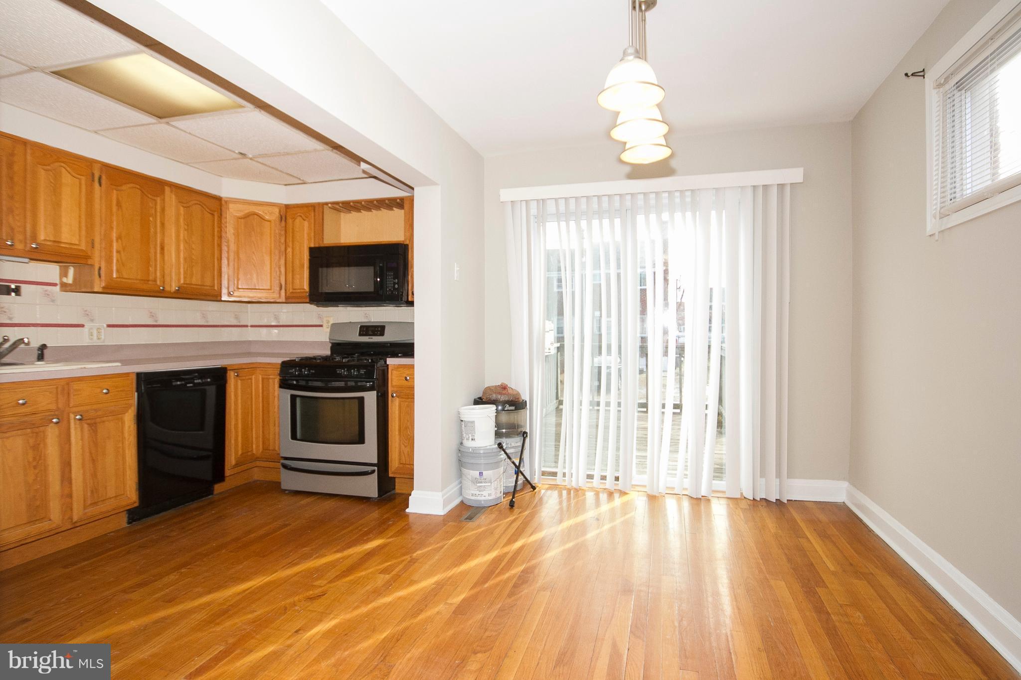 1949 Haselmere Road Baltimore, MD 21222 - Photo 6 of 19 Dining Room