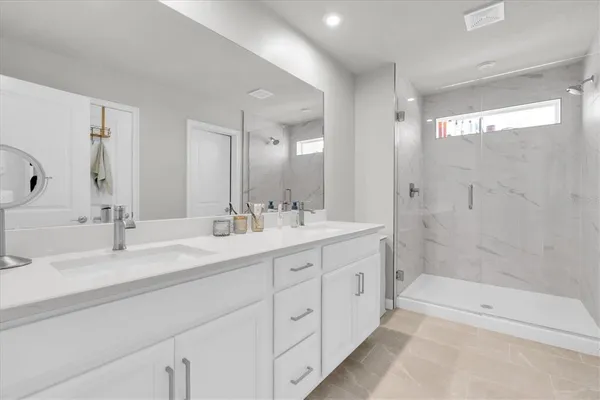 $3,300 | 6353 Timberdale Avenue, Wesley Chapel, FL 33545