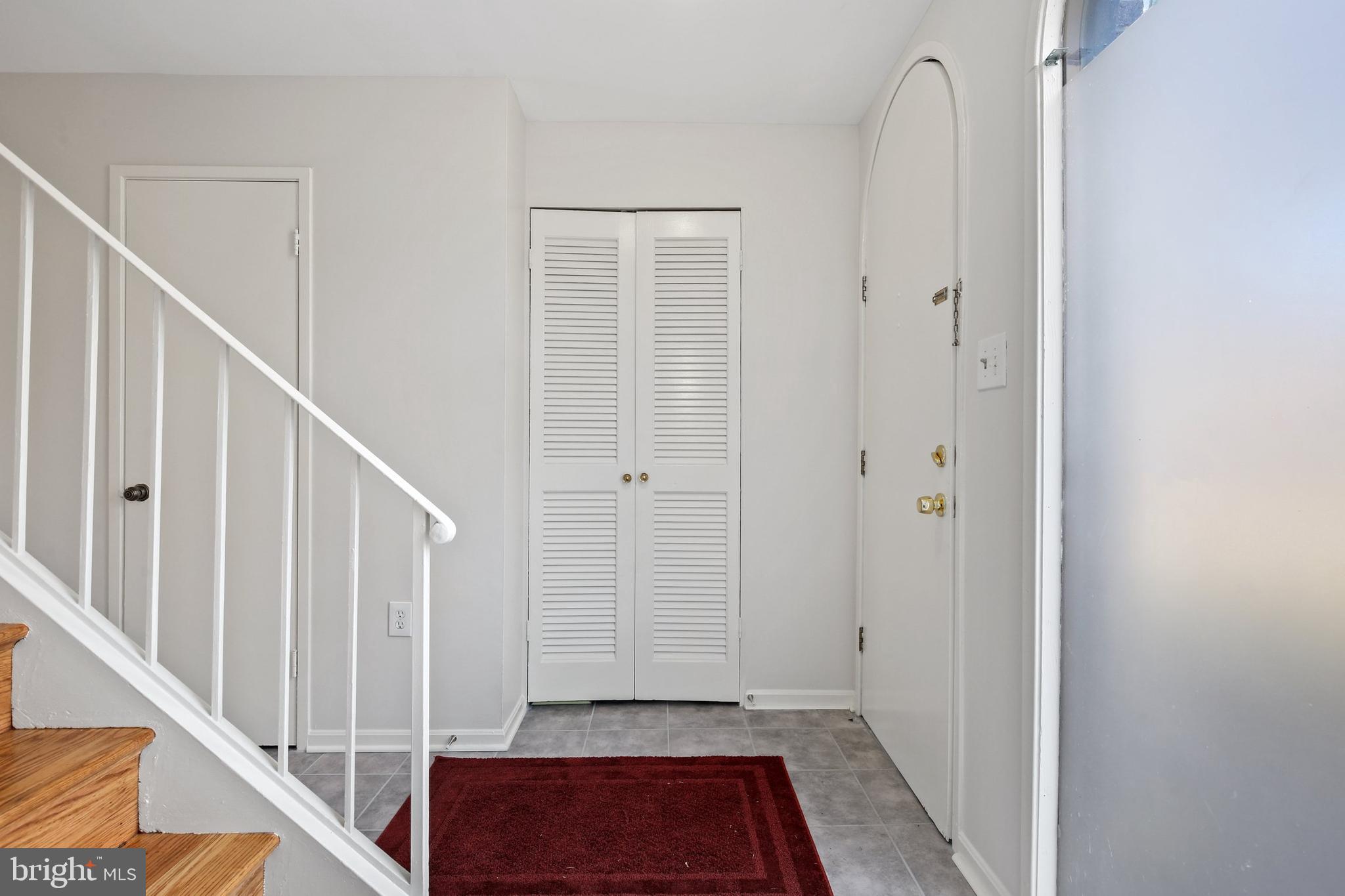 8150 Inverness Ridge Road Rockville, MD 20854 - Photo 4 of 41