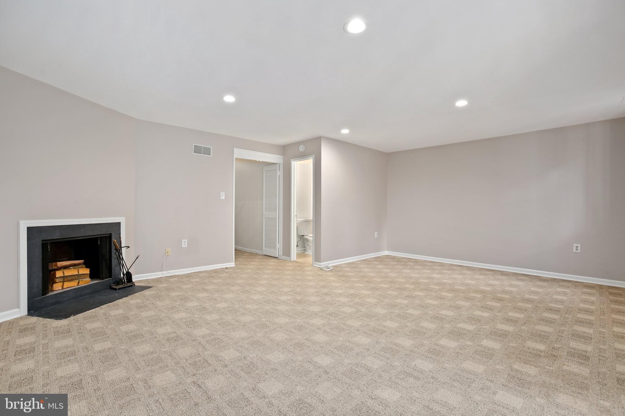 8150 Inverness Ridge Road Rockville, MD 20854 - Photo 40 of 41