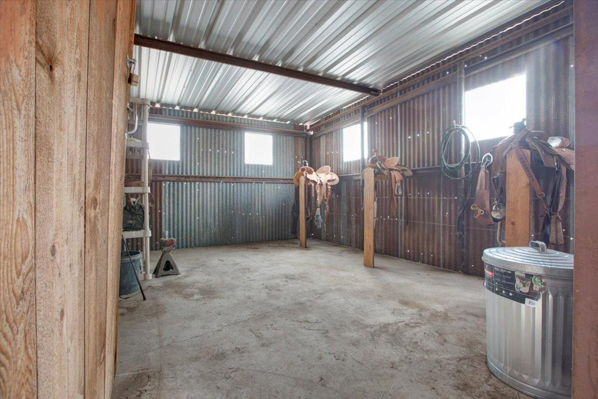 1703 Owl Road Lubbock, TX 79407 - Photo 28 of 33 a view of an empty room