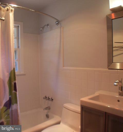 17101 West Old Baltimore Road Boyds, MD 20841 - Photo 12 of 30 Upper level Bath