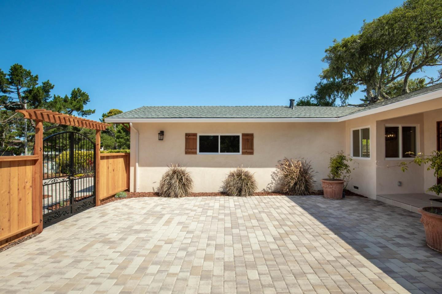 1053 Sombrero Road Pebble Beach, CA 93953 - Photo 6 of 19 Gallery Image 6