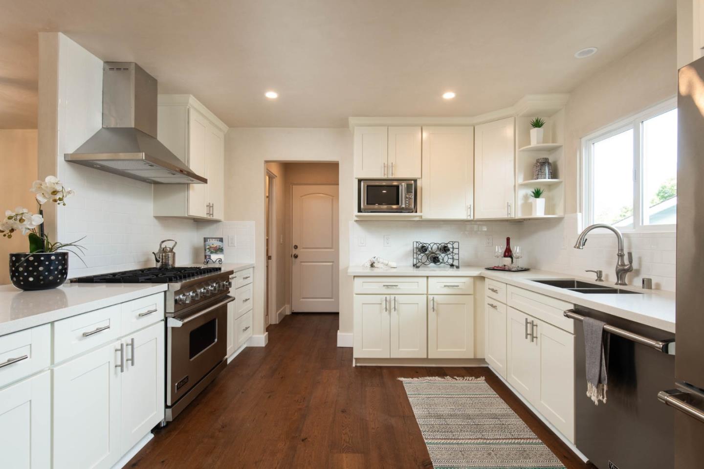 1053 Sombrero Road Pebble Beach, CA 93953 - Photo 10 of 19 Gallery Image 10