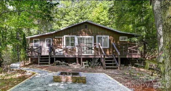 $269,900 | 67 Watauga Heights Road, Franklin, NC 28734