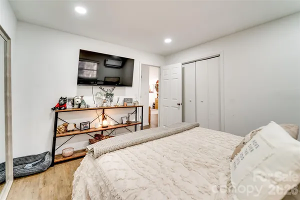 $264,900 | 67 Watauga Heights Road, Franklin, NC 28734