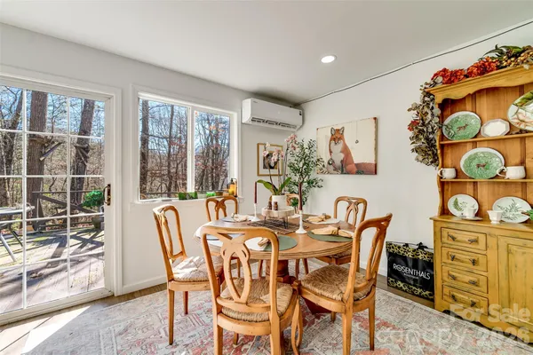 $264,900 | 67 Watauga Heights Road, Franklin, NC 28734