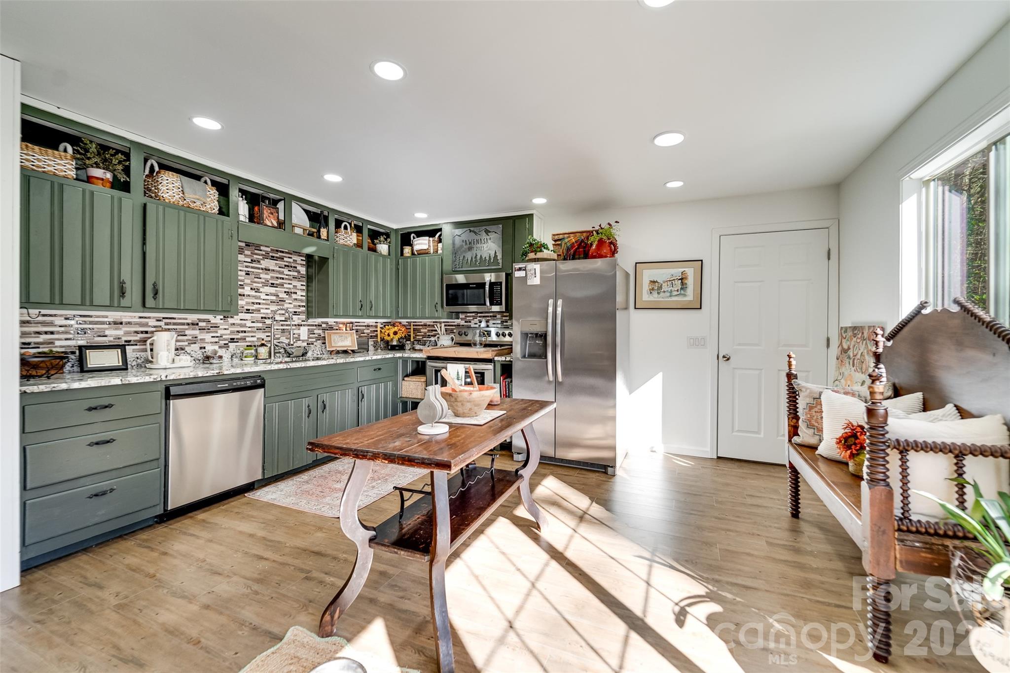 67 Watauga Heights Road Franklin, NC 28734 - Photo 8 of 19