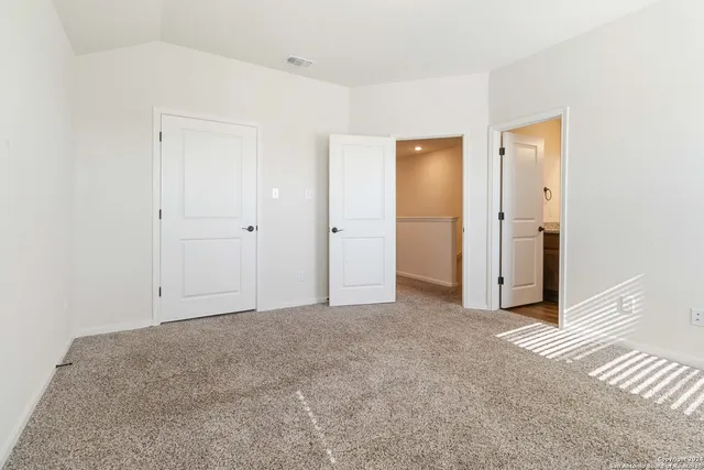 $1,740 | 13822 Enzo Gate, Unit 102, San Antonio, TX 78253