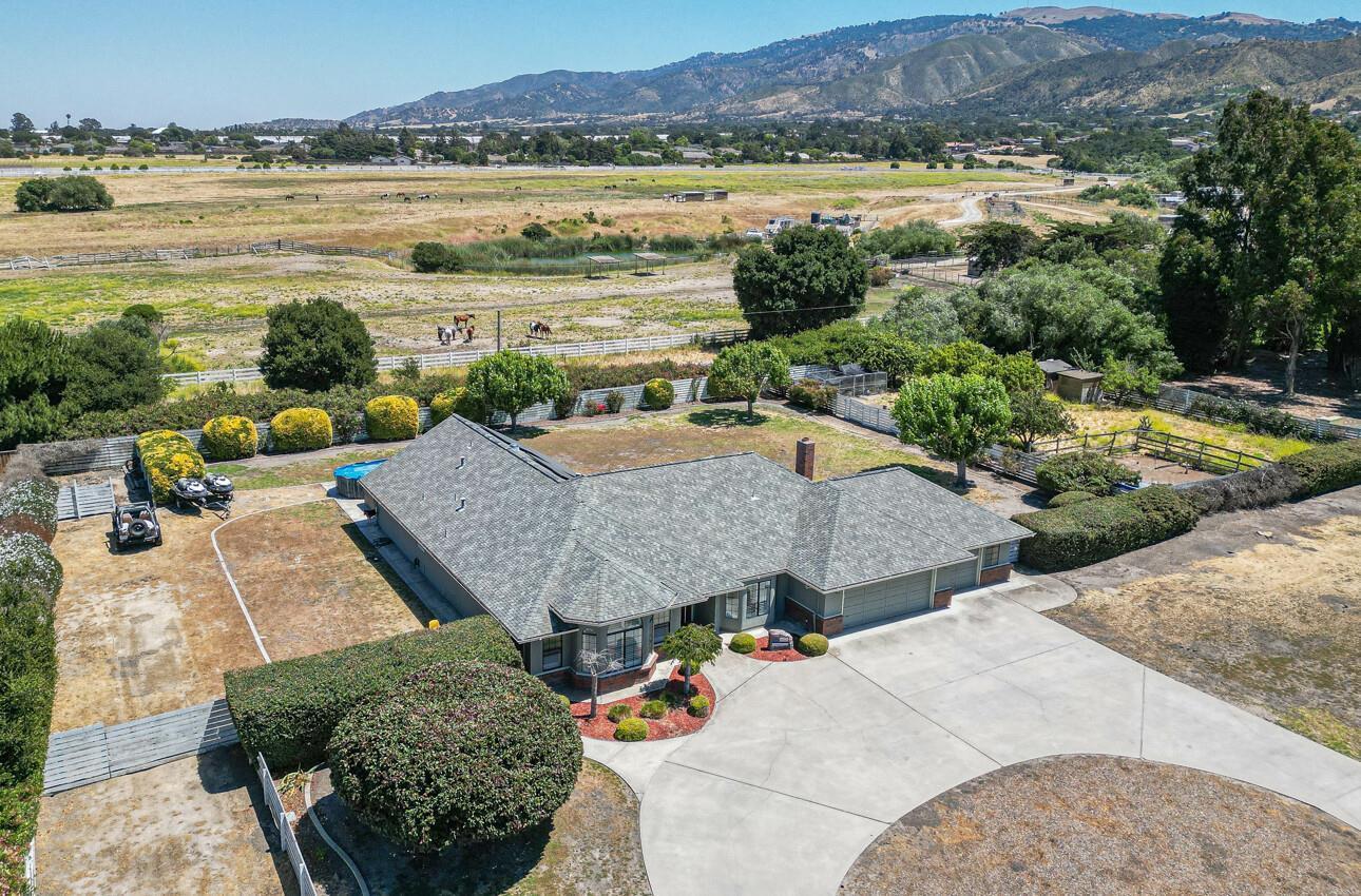 22105 Ranchito Drive Salinas, CA 93908 - Photo 36 of 38
