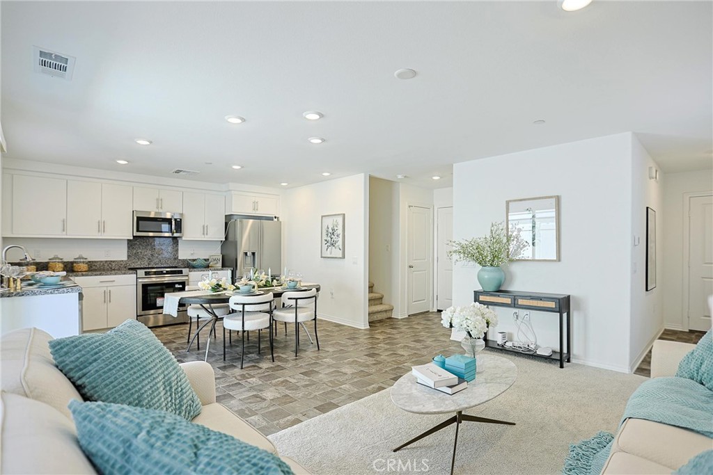 7486 Olive Grv Street Riverside, CA 92507 - Photo 13 of 57