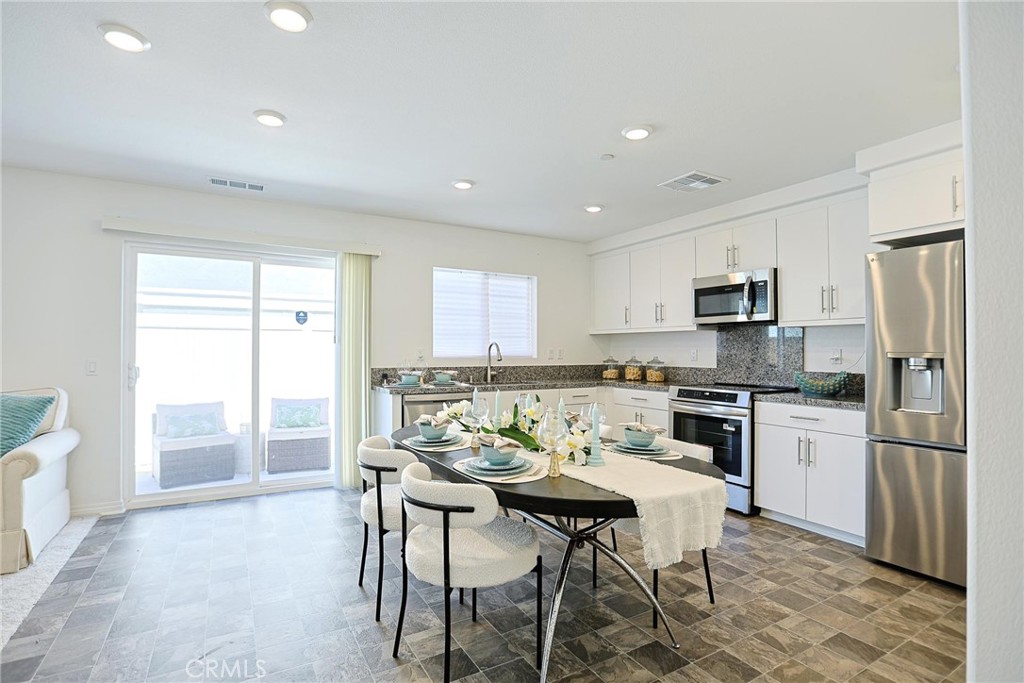 7486 Olive Grv Street Riverside, CA 92507 - Photo 21 of 57