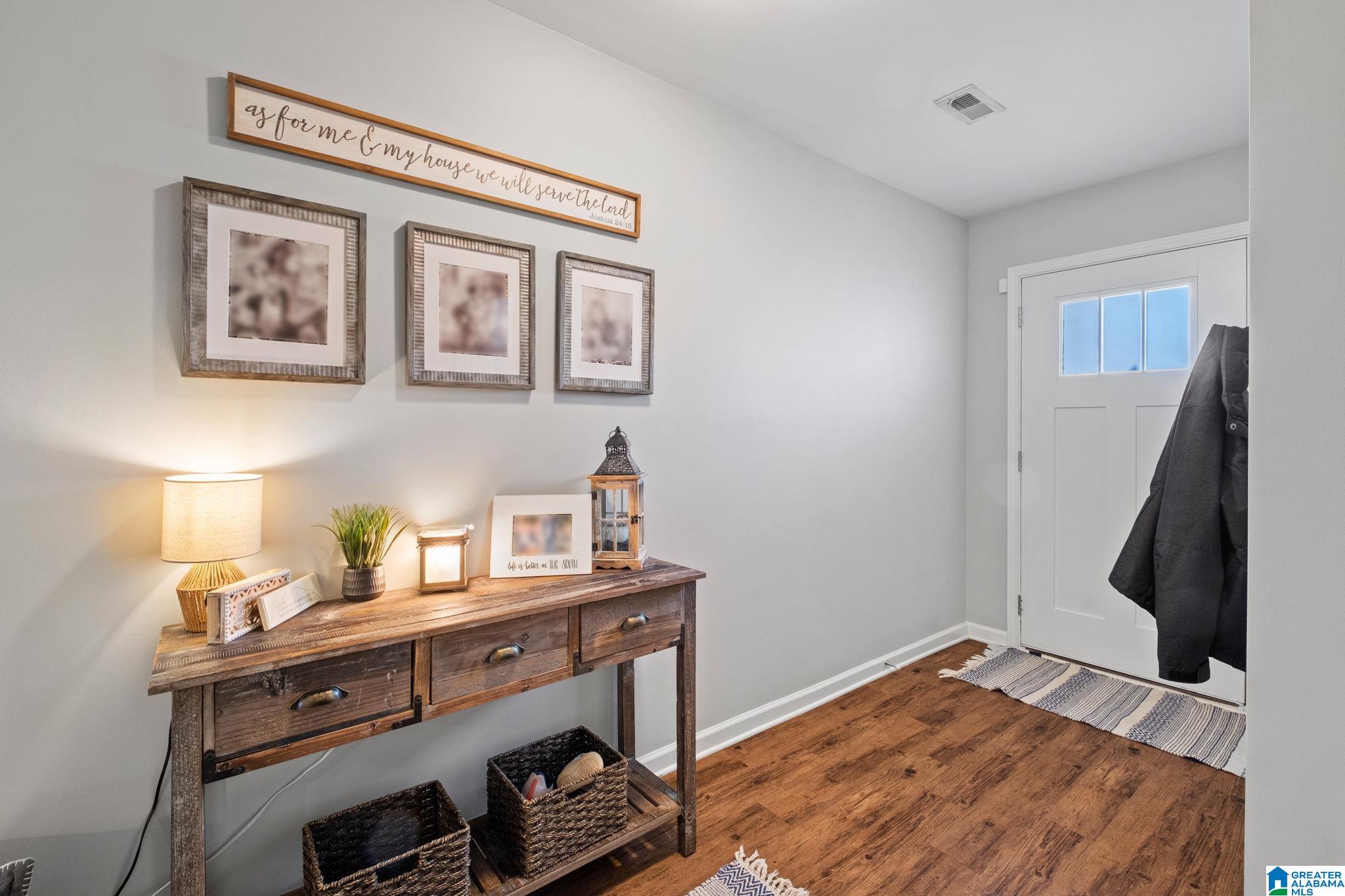 213 Leonards Court Calera, AL 35040 - Photo 4 of 38