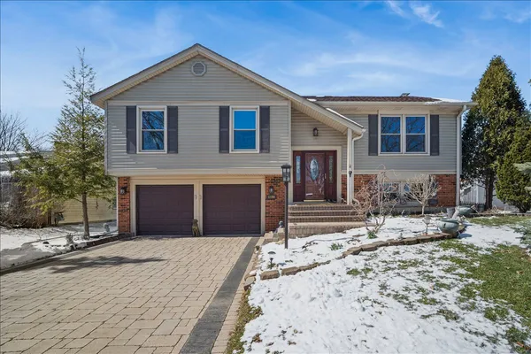 $450,000 | 1190 Buttercup Lane, Bartlett, IL 60103