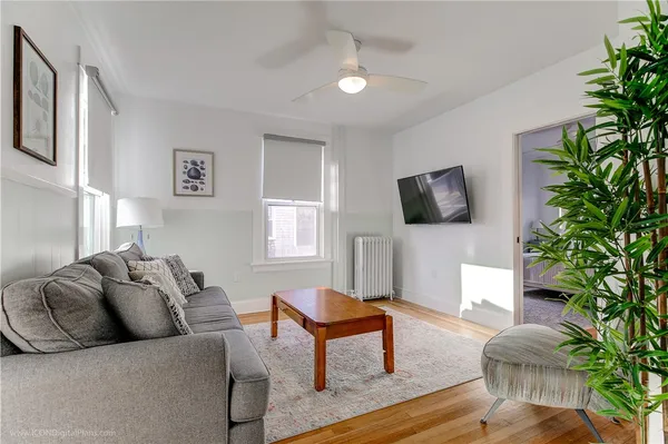 $3,800 | 12 Cranston Avenue, Unit 1, Newport, RI 02840