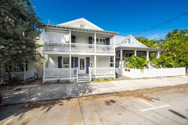 $2,175,000 | 1115 Fleming Street, Key West, FL 33040
