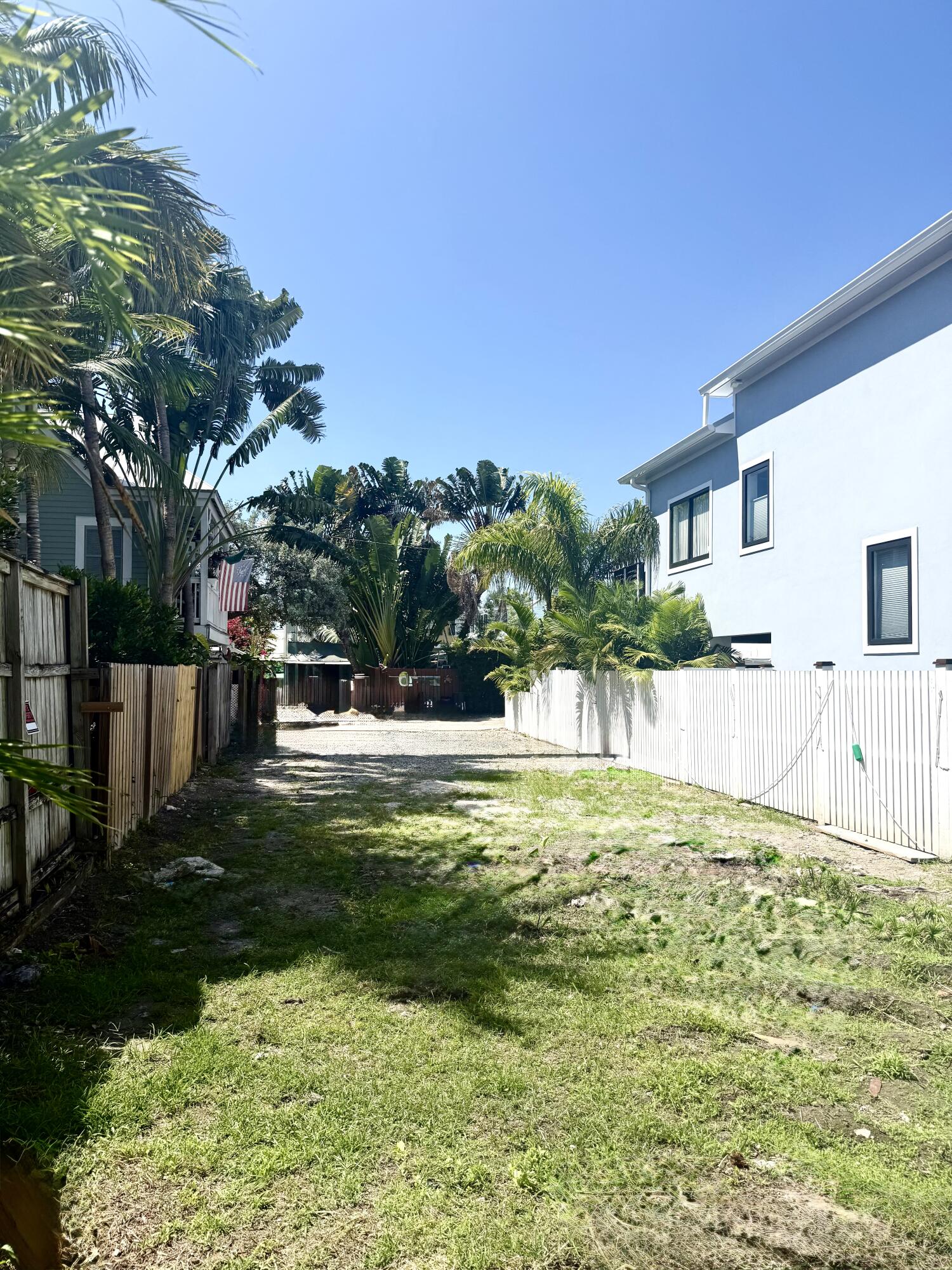 1115 Fleming Street Key West, FL 33040 - Photo 4 of 34 IMG_2659