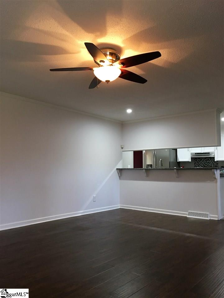 303 Devenger Road Greer, SC 29650 - Photo 8 of 34 Gallery Image 8