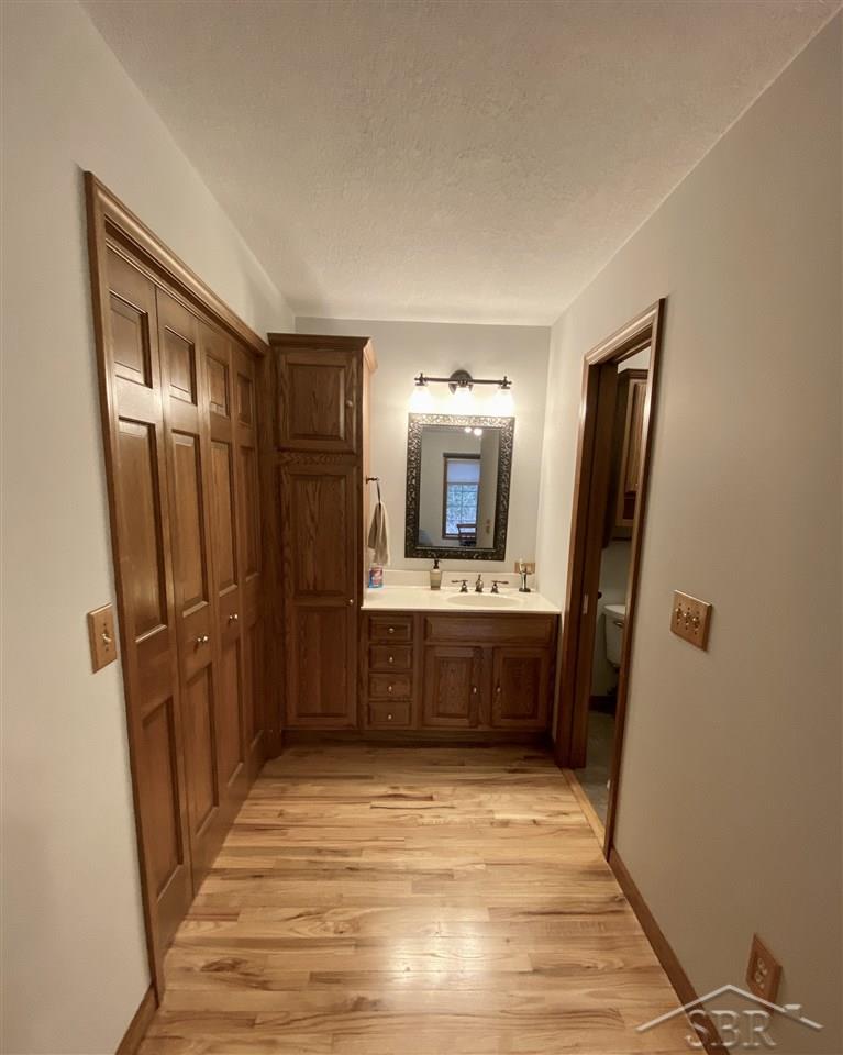 4995 North Thomas Road Freeland, MI 48623 - Photo 13 of 24
