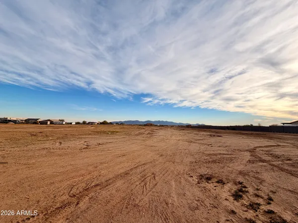 $90,000 | 2300 West Montgomery Road, Unit 4, Wittmann, AZ 85361