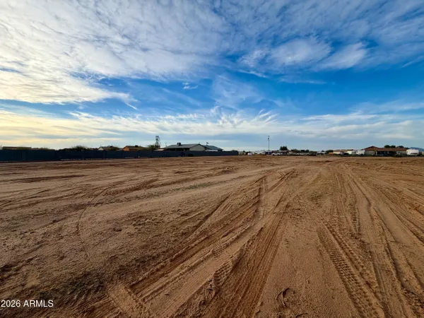 $90,000 | 2300 West Montgomery Road, Unit 4, Wittmann, AZ 85361