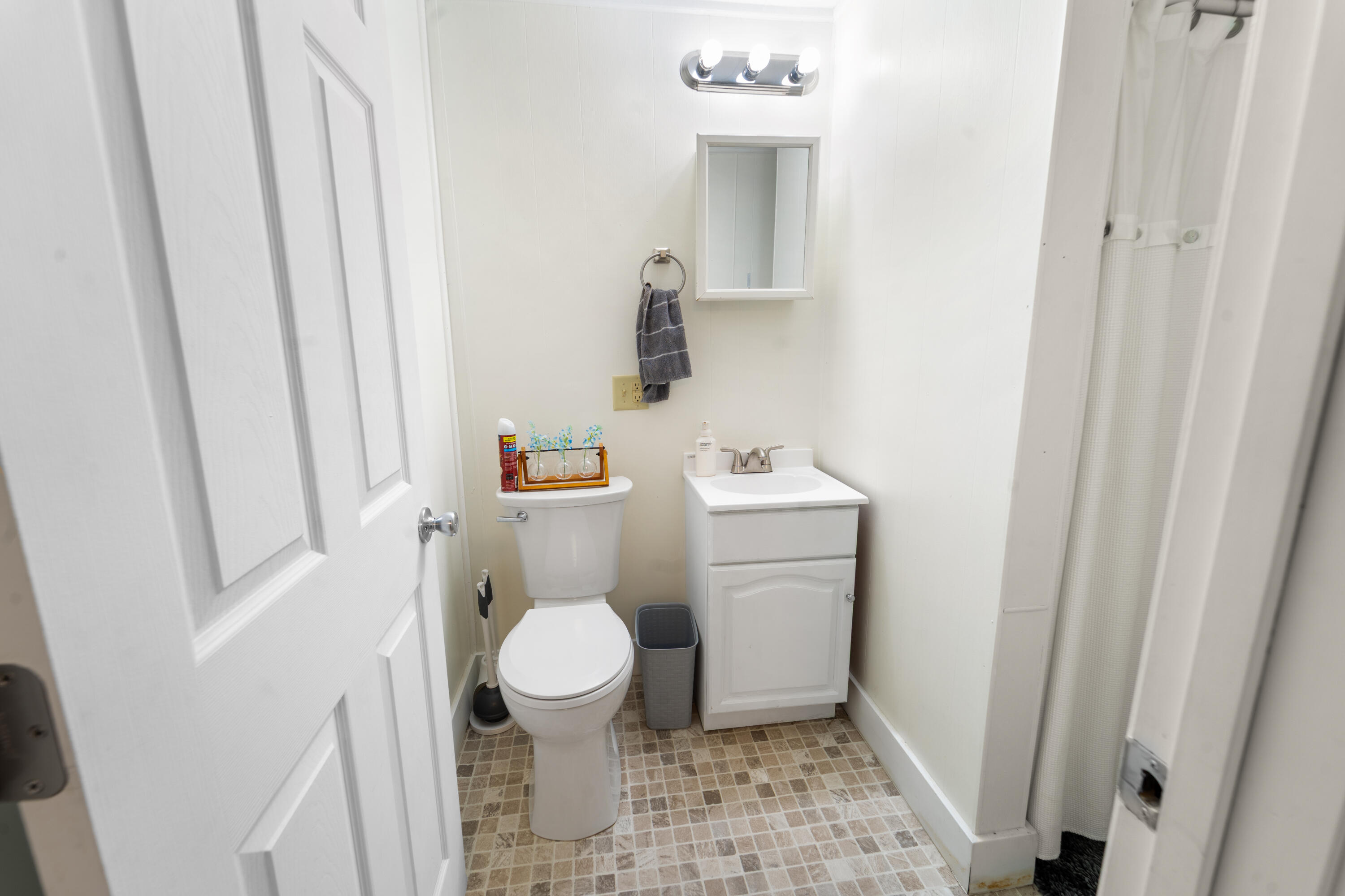 916 Main Street Old Town, ME 04468 - Photo 22 of 52 DSC01007