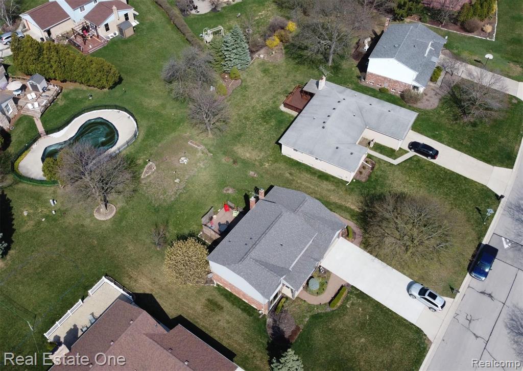 2706 Powderhorn Ridge Road Rochester Hills, MI 48309 - Photo 46 of 48
