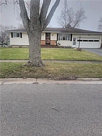 $219,900 | 9 Iland Drive, Gates, NY 14624