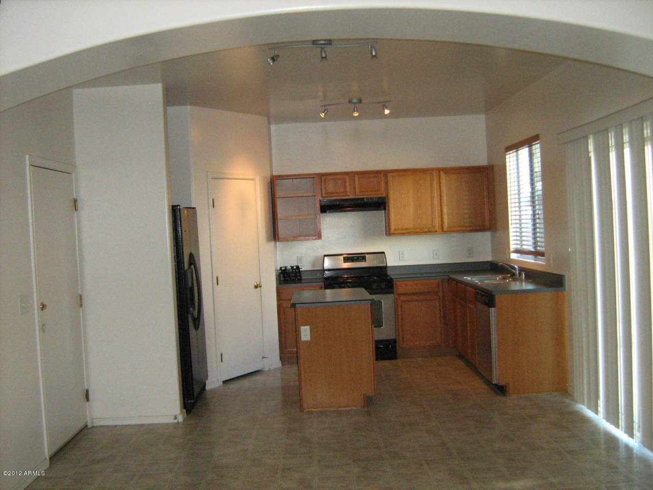 3930 West Carter Road Phoenix, AZ 85041 - Photo 2 of 3 kitchen